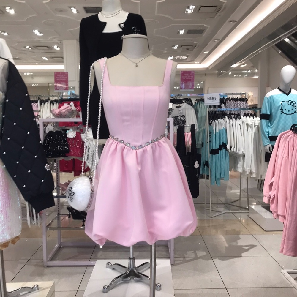 Forever 21 Hello Kitty pink hem bubble dress